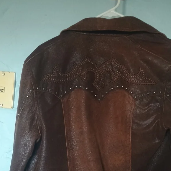 Western Studded Leather Jacket - Picture 3 of 7